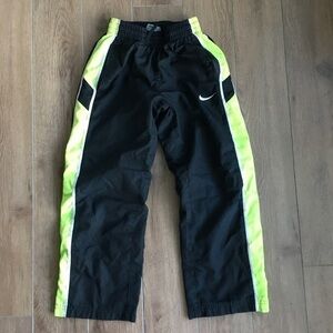 Nike athletic pants lined elastic‎ waist